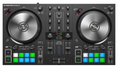 Native Instruments Traktor Kontrol S2 MK3