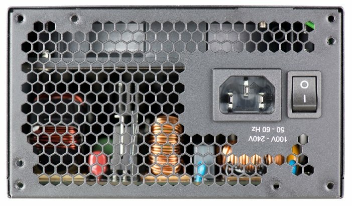 Блок питания EVGA GQ 850W (210-GQ-0850-V2) Блок питания EVGA GQ 850W (210-GQ-0850-V2)