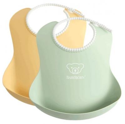 Нагрудник BabyBjorn Soft Bib мягкий пластиковый с карманом 2 шт, нежно-зеленый