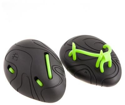 Лопатки для плавания MAD WAVE Egg Trainer black/green one size